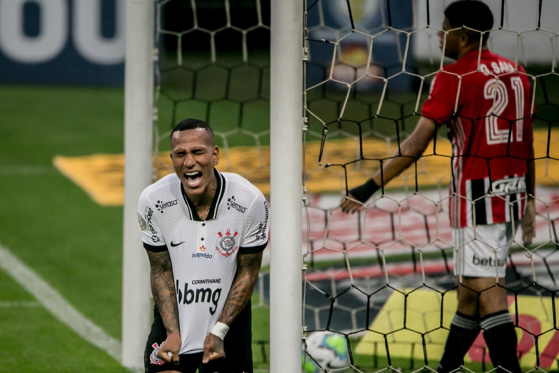 Corinthians busca vencer rival da Copa do Brasil em casa após mais de dois anos