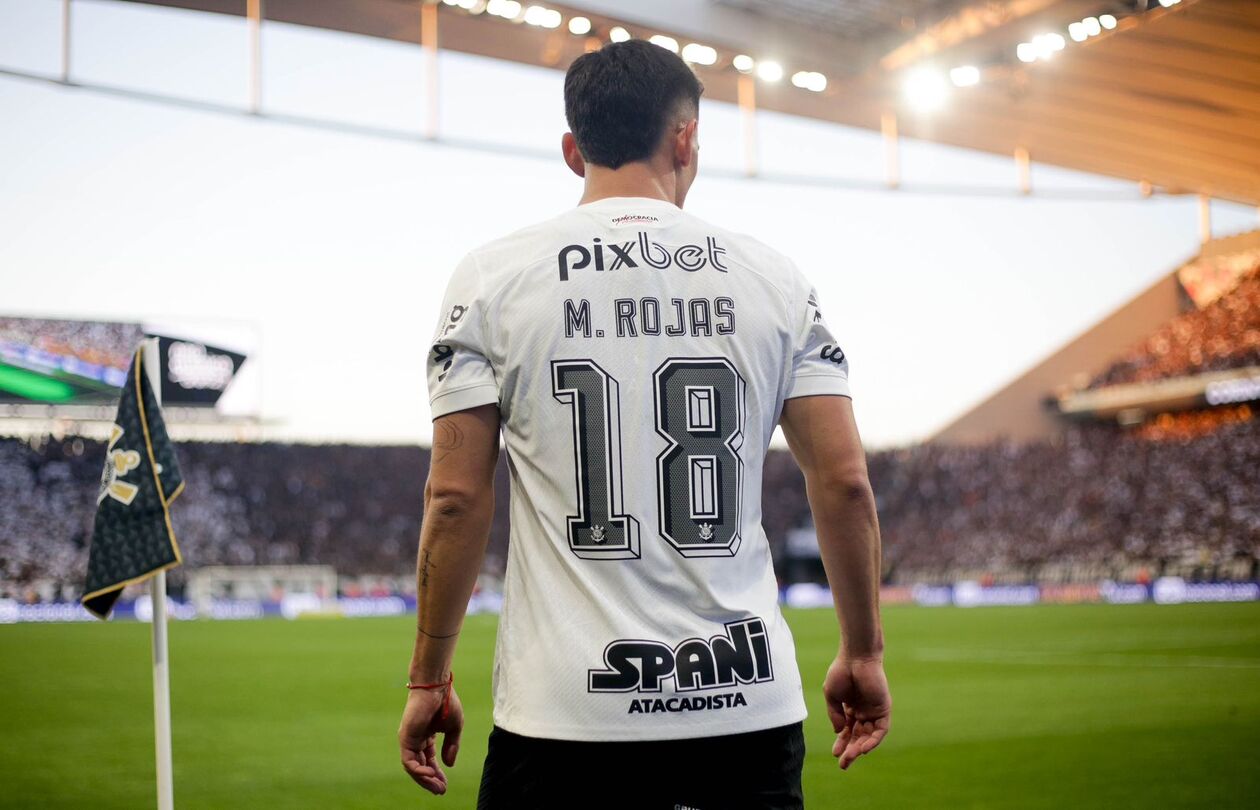 Rojas fica impressionado com a torcida do Corinthians e Comenta antes de decisão: “Vida ou morte”