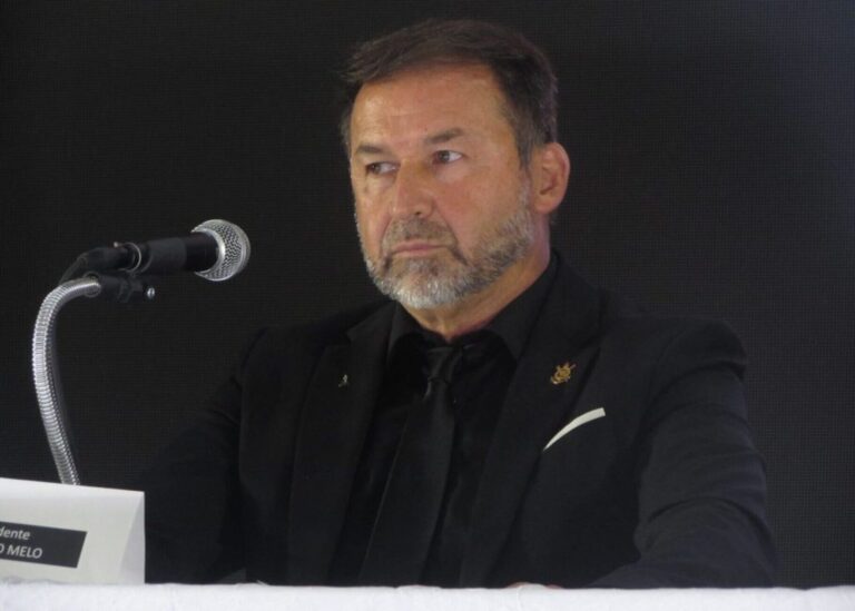 Presidente do Corinthians esclarece custos de Igor Coronado